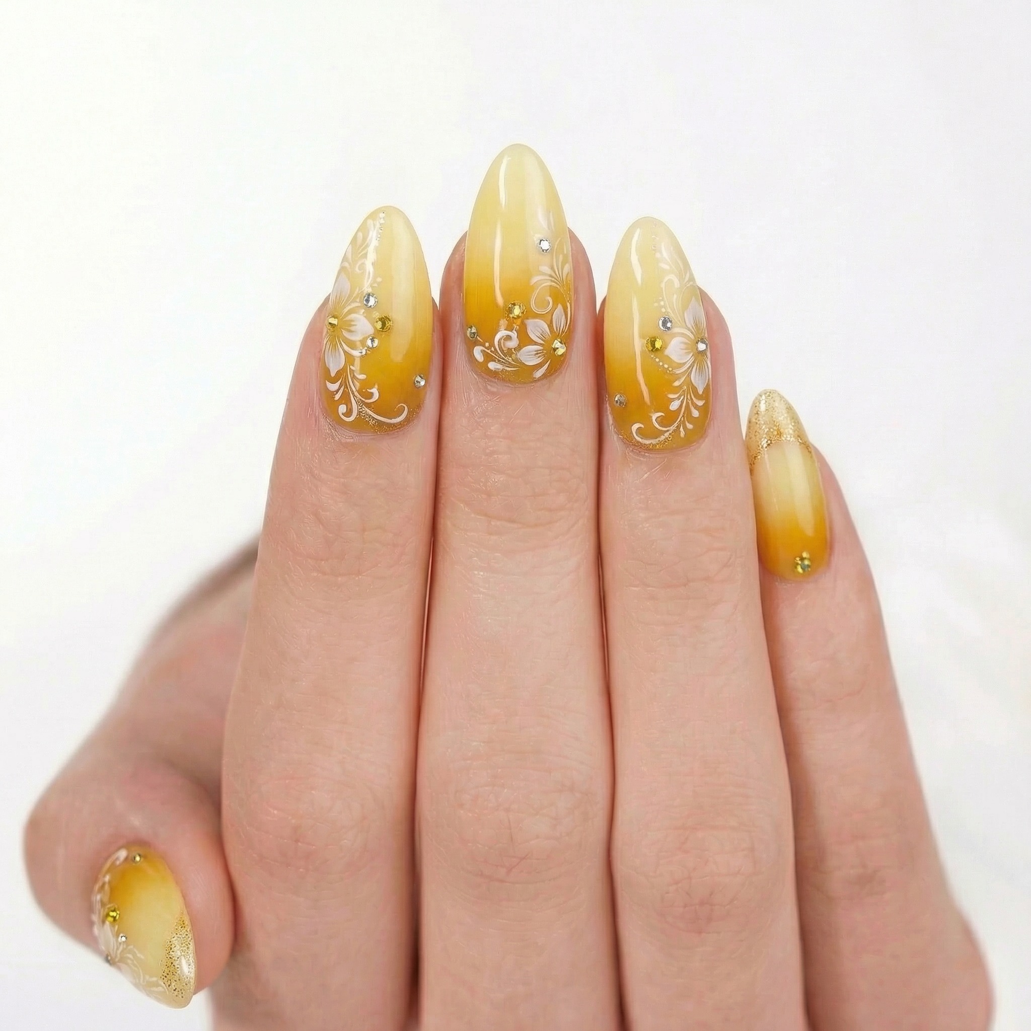 Yellow ombre press-on nail product photo - consistent catalog pose